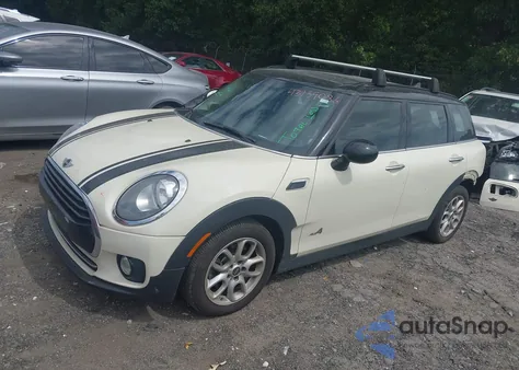 2017 Mini Clubman Cooper из США, поврежденный, VIN WMWLU1C37H2F28700